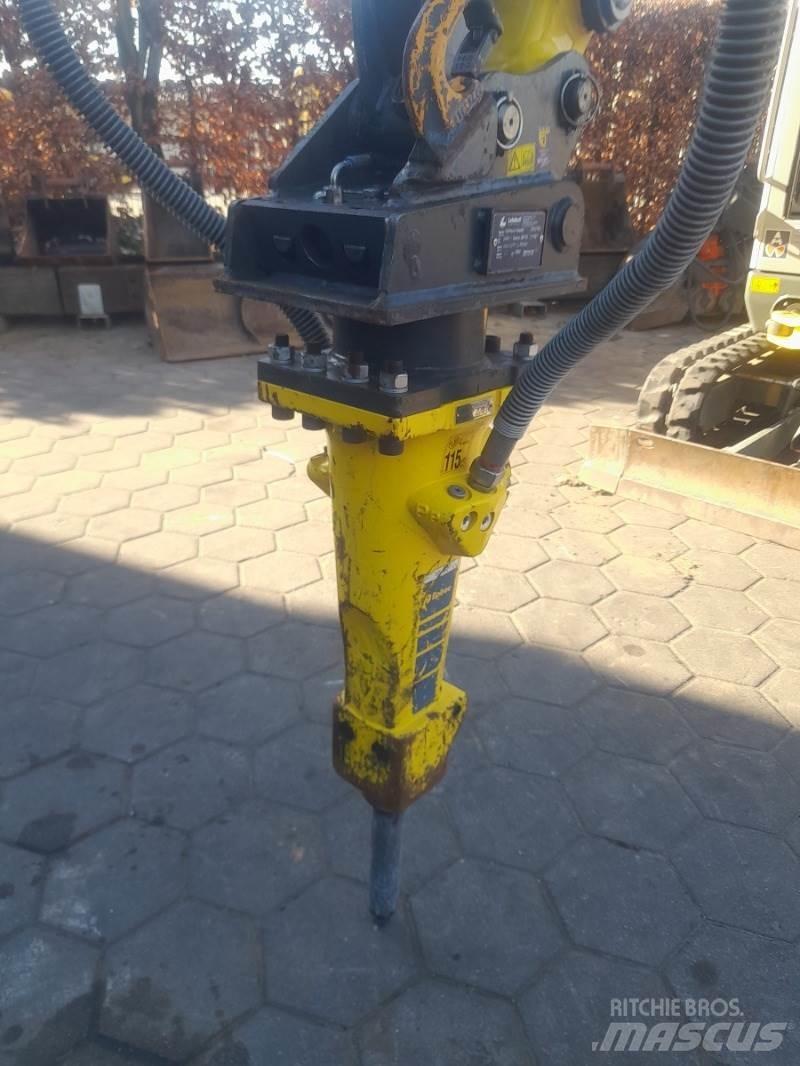 Atlas Copco SB102 Чукове/Раздробители
