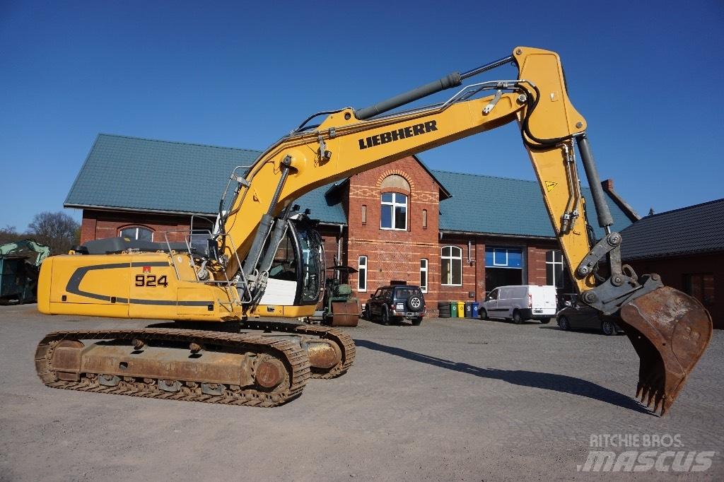 Liebherr R 924 LC Верижен екскаватор