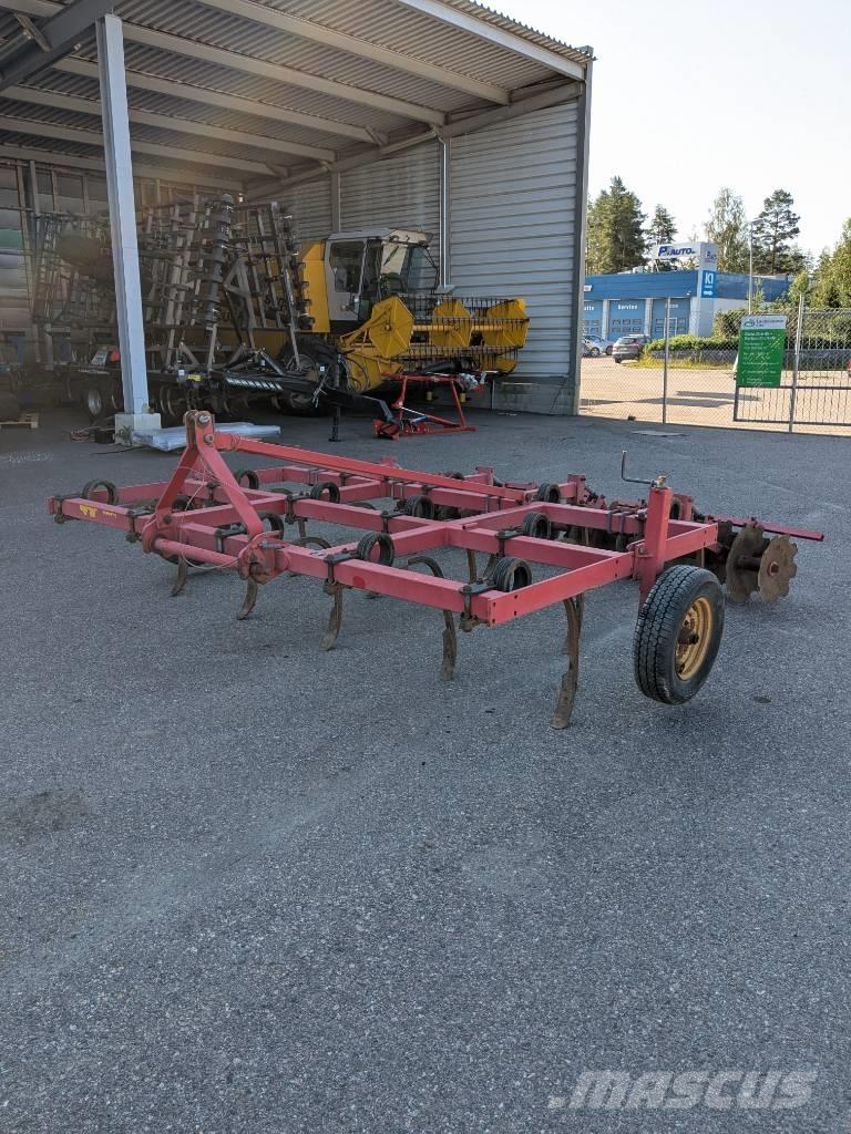 Väderstad SK13 Култиватори
