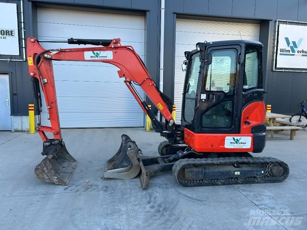 Kubota U 36-4 Мини екскаватори < 7 т