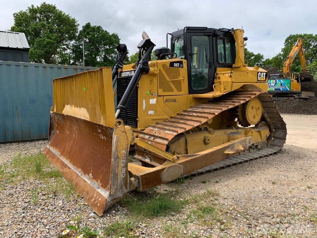 CAT D6T LGP Верижни булдозери
