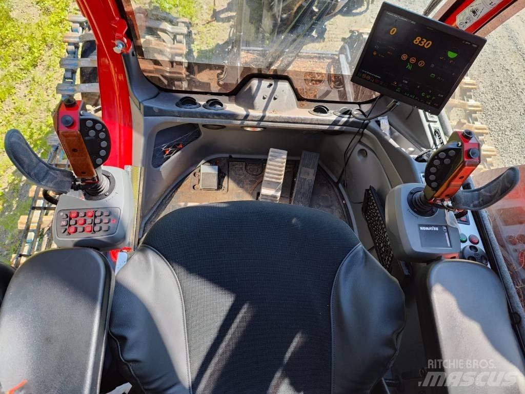 Komatsu 931 XC Харвестери