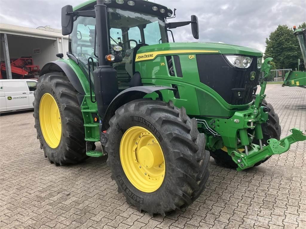 John Deere 6R 215 Трактори