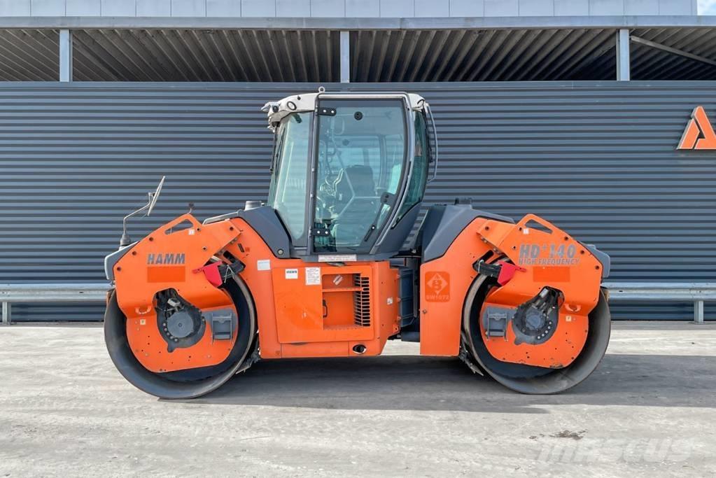Hamm HD+ 140 VV-HV Двойни барабанни ролки
