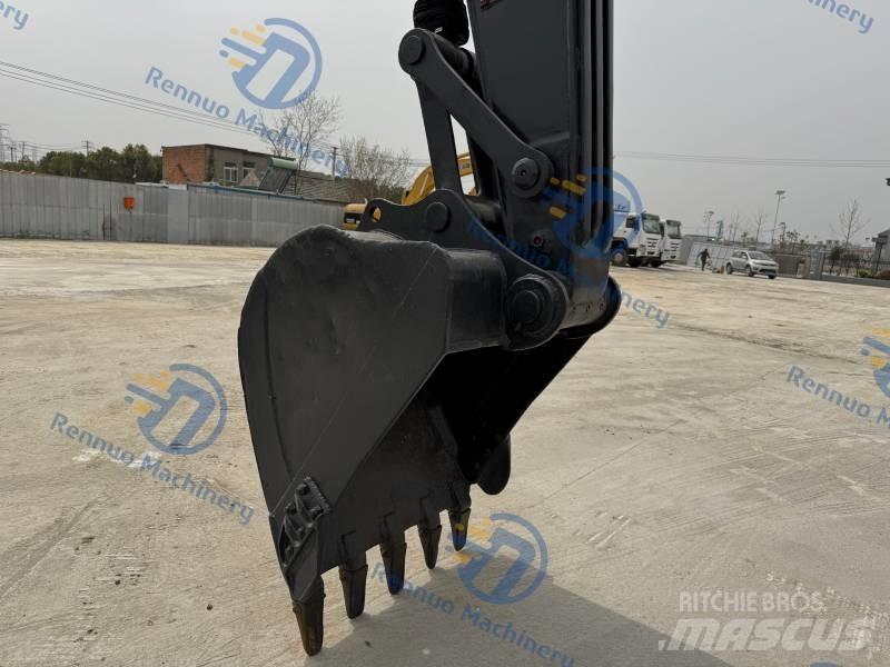 Hyundai R220LC-9S Верижен екскаватор