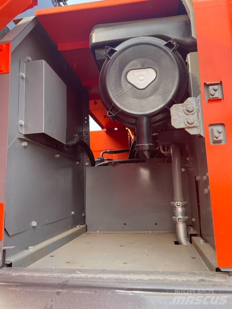 Hitachi 240 Верижен екскаватор