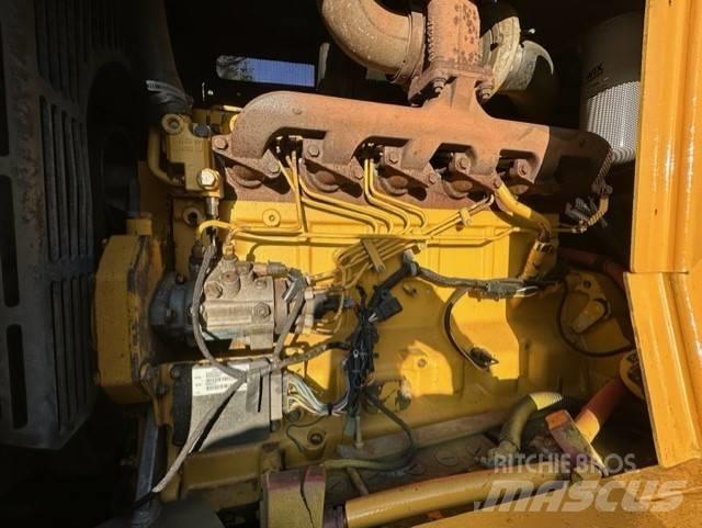 John Deere 540 G III Скидери
