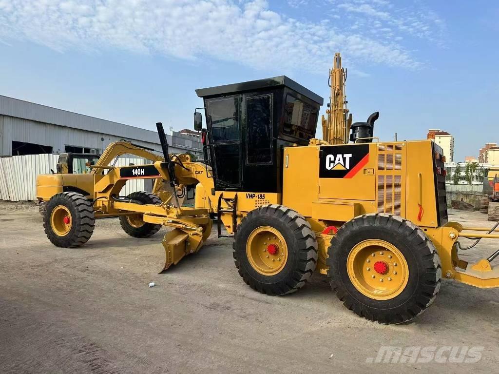 CAT CAT140H Грейдери