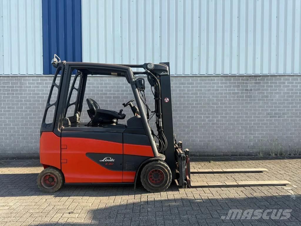 Linde E30HL-01/600 Електрически вилични кари-повдигачи