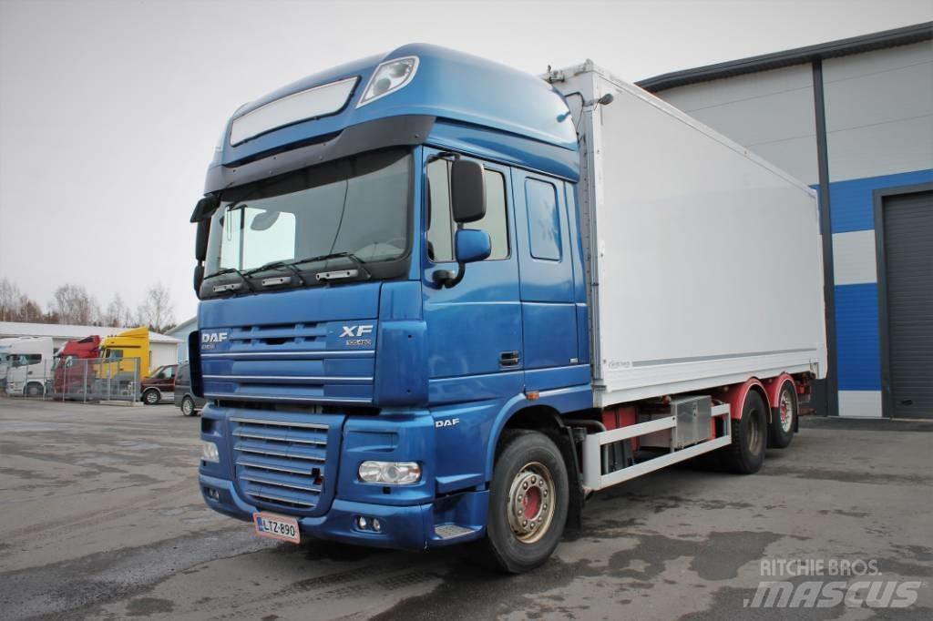 DAF XF105.460 Камиони за дървени стърготини
