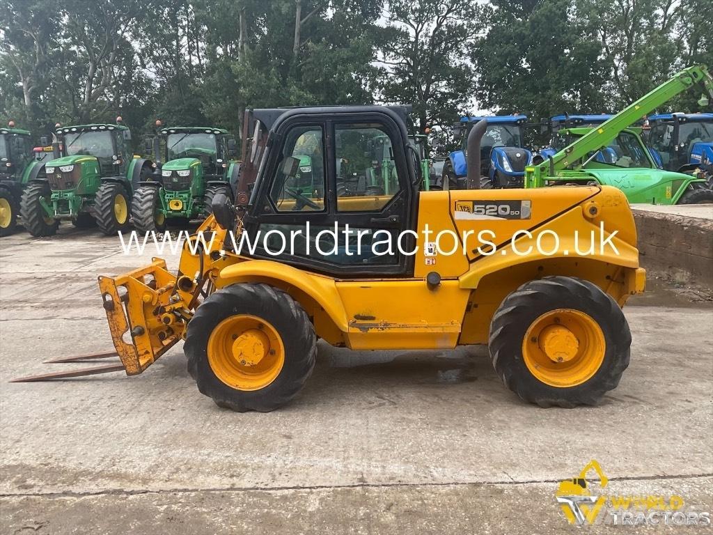 JCB 520-50 Колесни товарачи