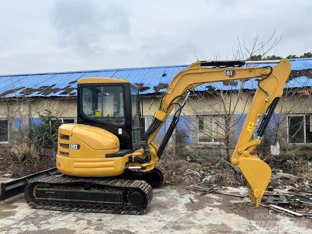CAT 303 CR Мини екскаватори < 7 т