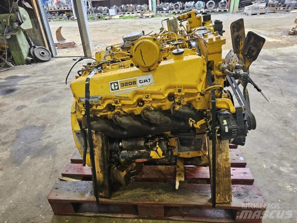 CAT 3208 Двигатели