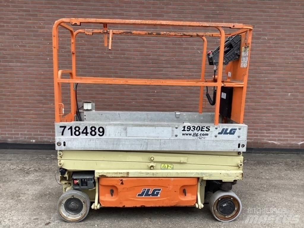 JLG 1930es Ножични работни платформи