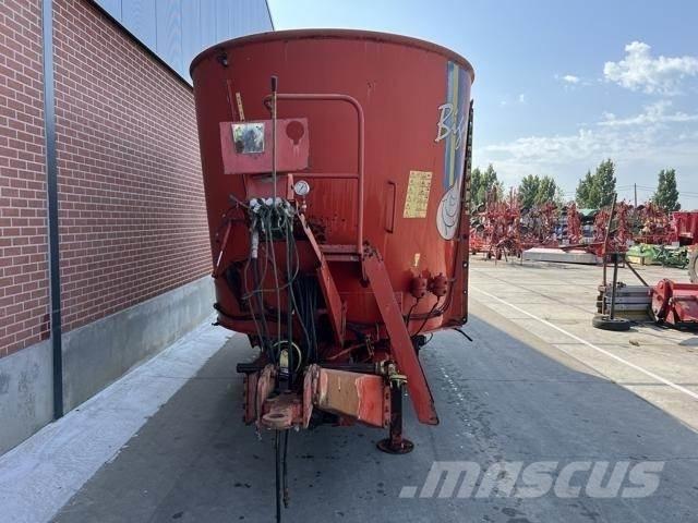 Peecon 24m³ Миксер Фидери