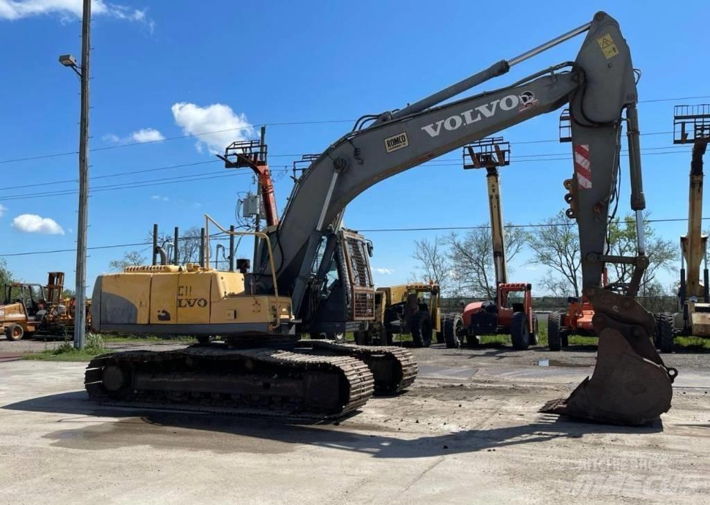 VOLVO 210CL Верижен екскаватор