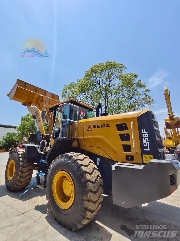 SDLG LG 958 F Колесни товарачи