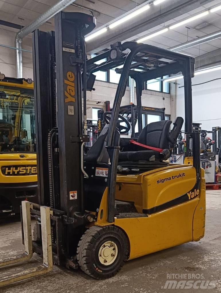 Yale ERP15VT Електрически вилични кари-повдигачи