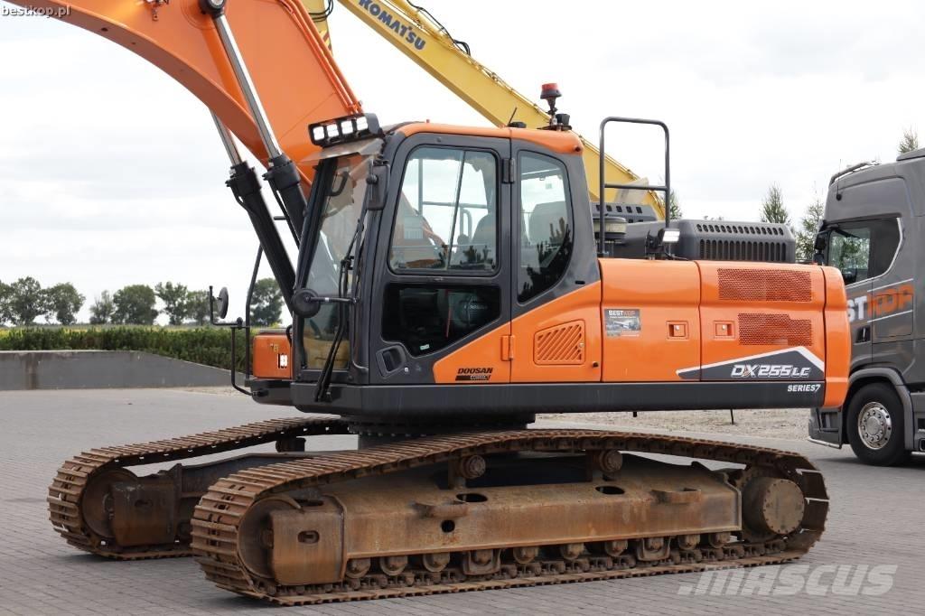 Doosan DX255LC-7 Верижен екскаватор