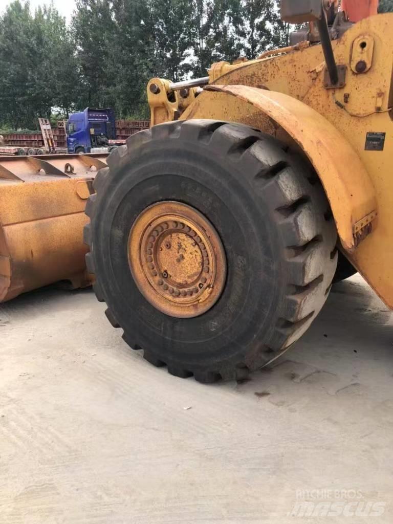CAT 980 H Колесни товарачи