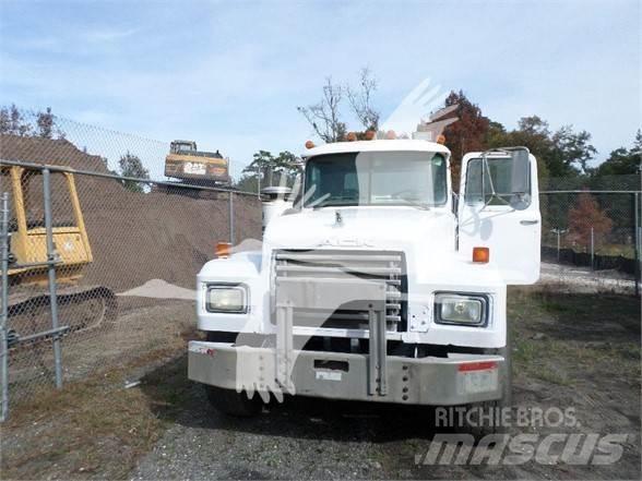 Mack DM600 Строителство - Други