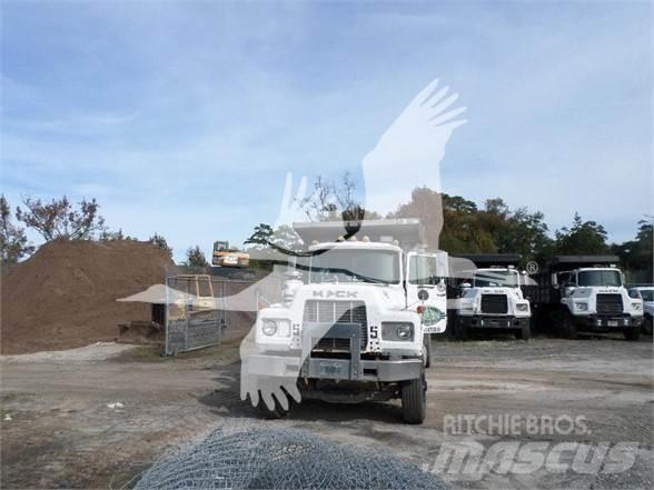 Mack DM600 Строителство - Други