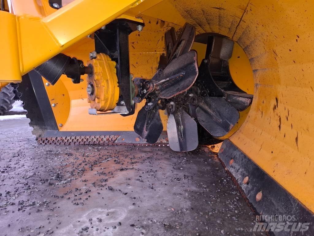 Wieska W241 Снегохвъргачки
