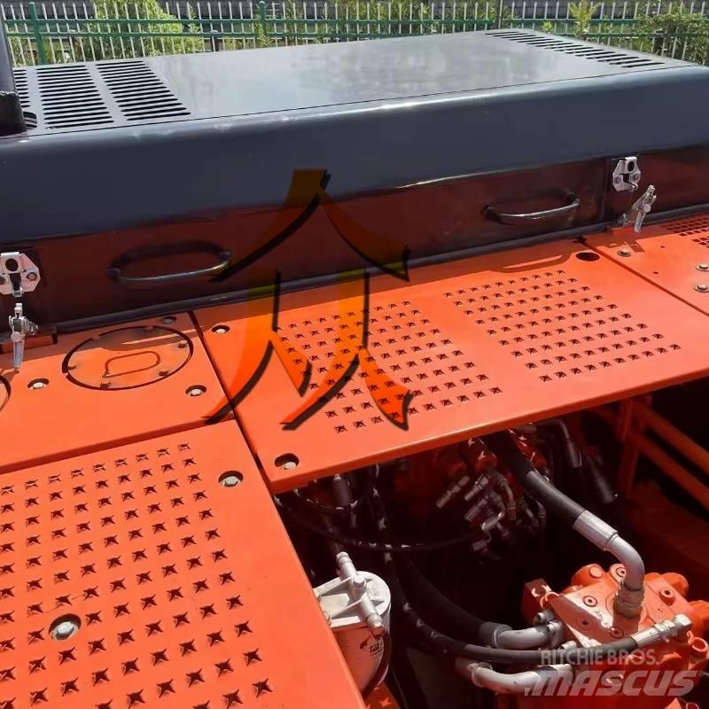 Doosan DH300 Верижен екскаватор