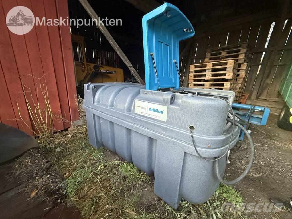  Fortis Ad-Blue tank Резервоари
