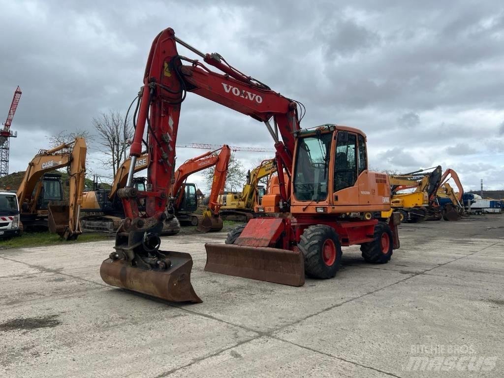Volvo EW 140 Колесни екскаватори