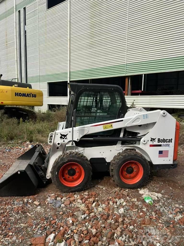 Bobcat S450 Мини товарачи
