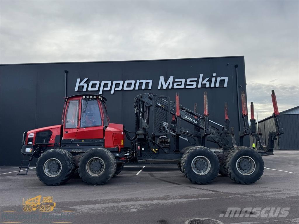 Komatsu 895 Форуардери