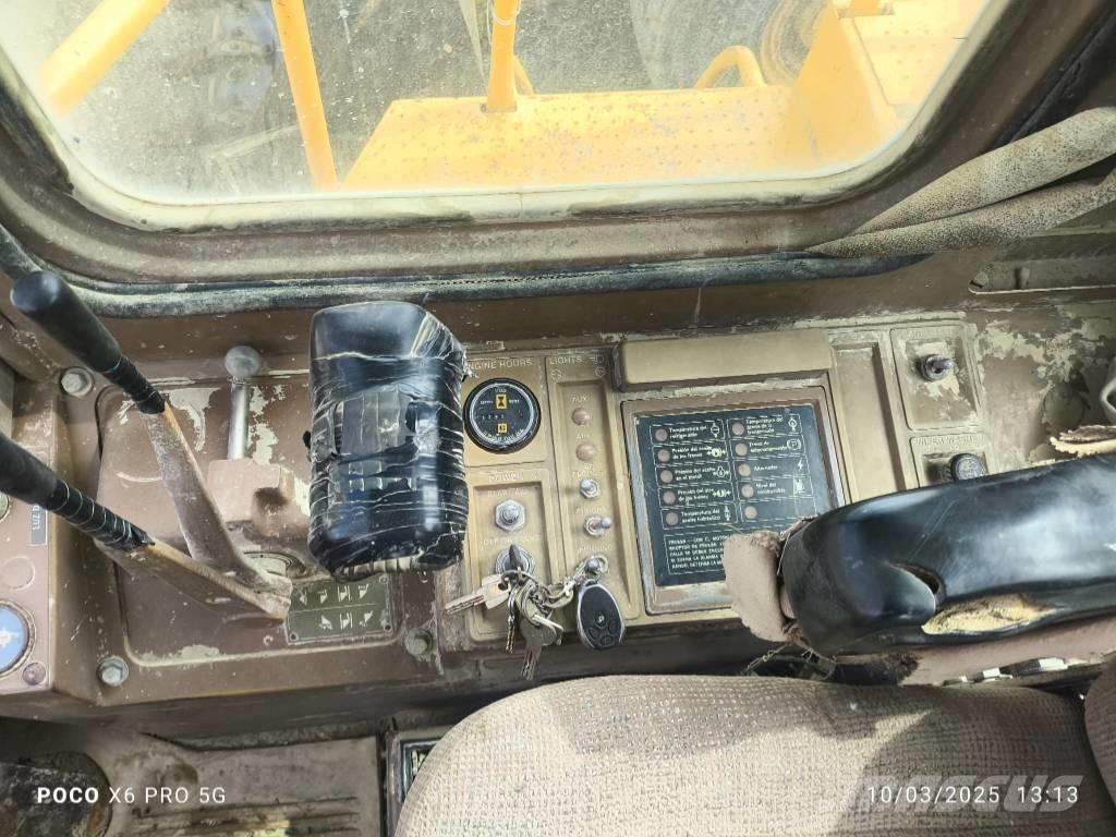 CAT 980 C Колесни товарачи