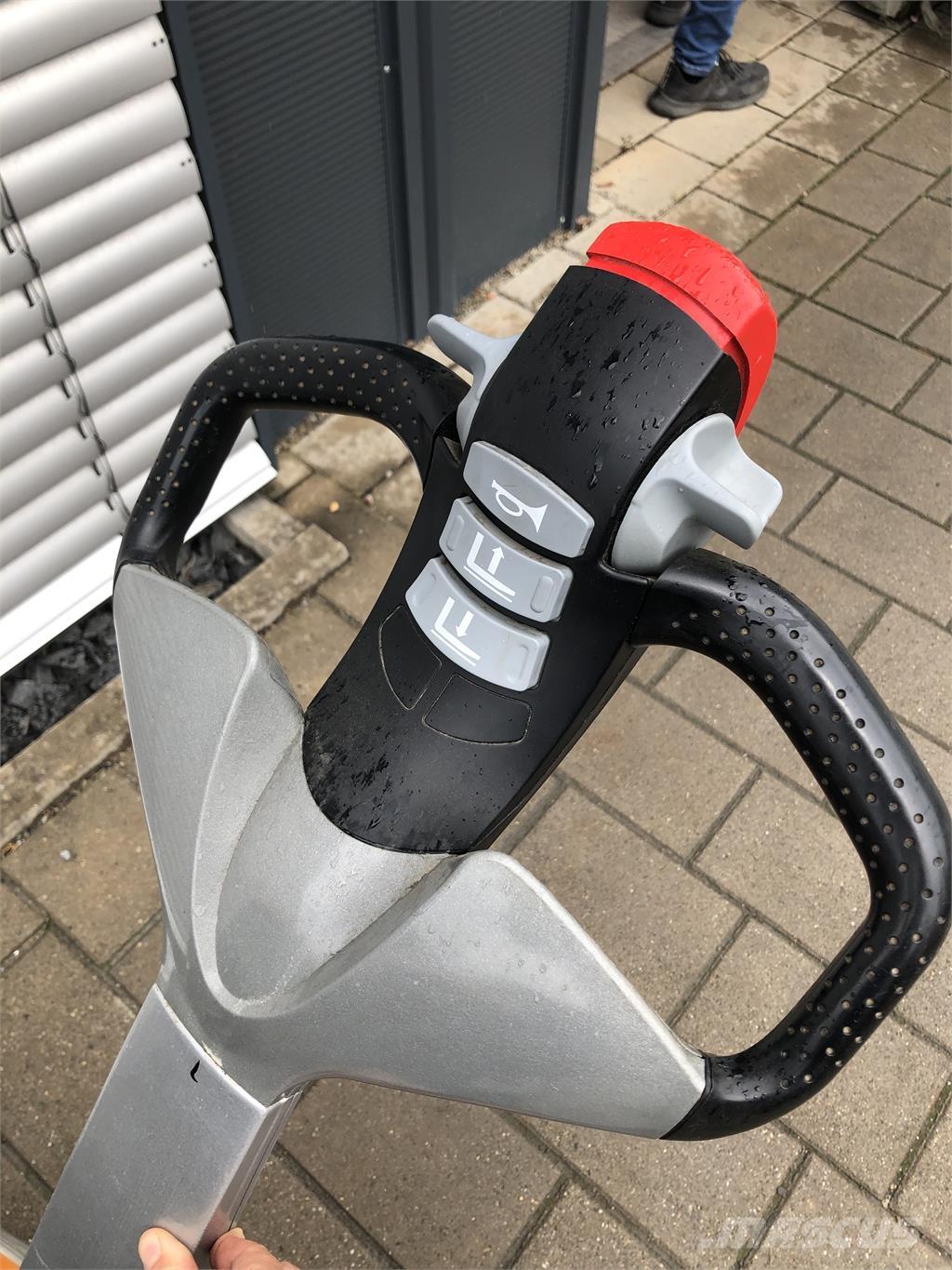 Still EXU16 Колички високоповдигачи с теглич