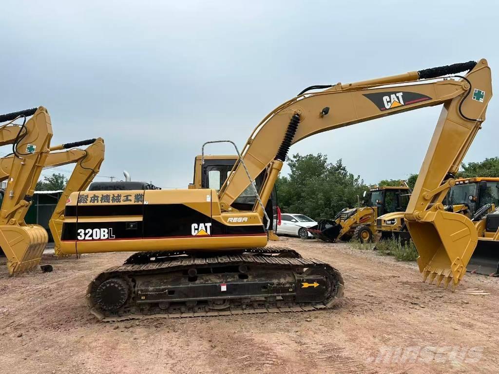 CAT 320BL Верижен екскаватор