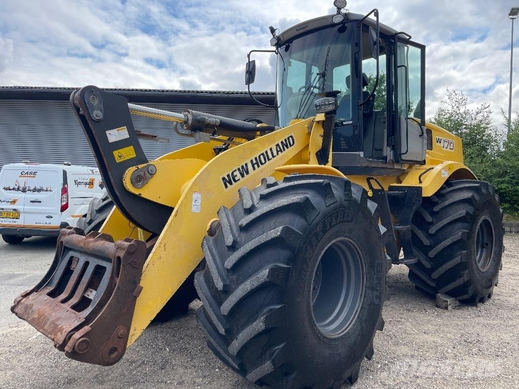 New Holland W 170 Колесни товарачи
