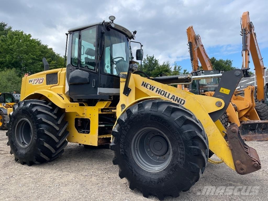 New Holland W 170 Колесни товарачи