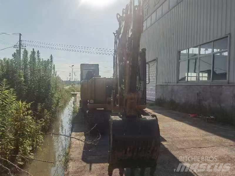CAT 306E Мини екскаватори < 7 т