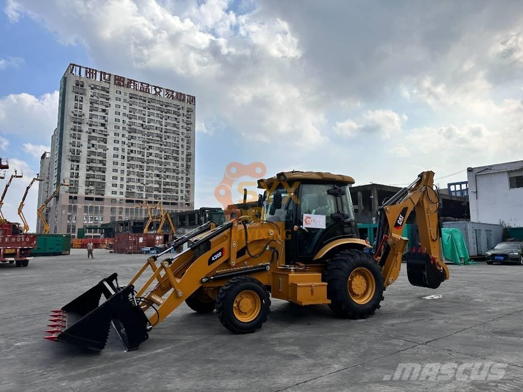 CAT 430 F Товарач със заден ексватор
