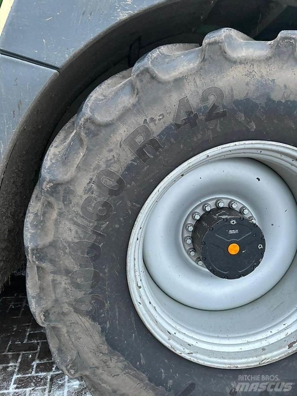 Krone Big X 630 Самоходни фуражири