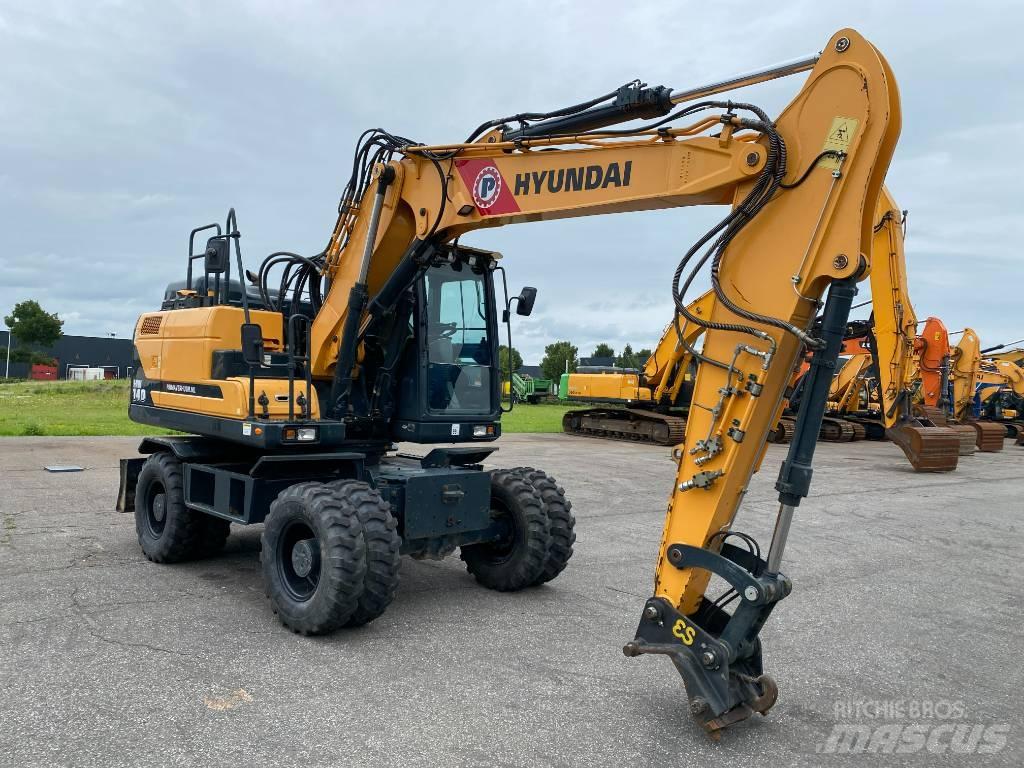 Hyundai HW140 Колесни екскаватори