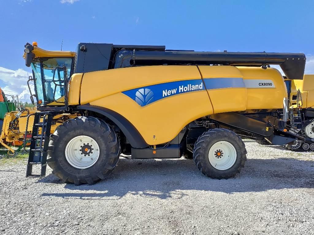 New Holland CX 8090 Комбайни