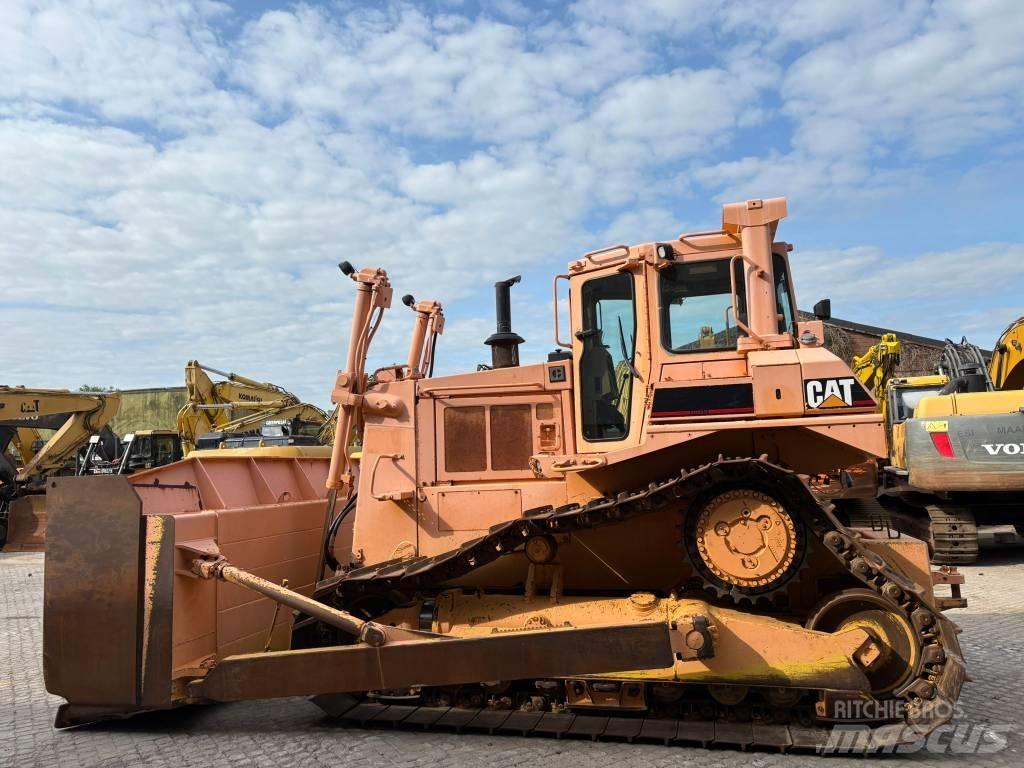 CAT D 7 H Верижни булдозери
