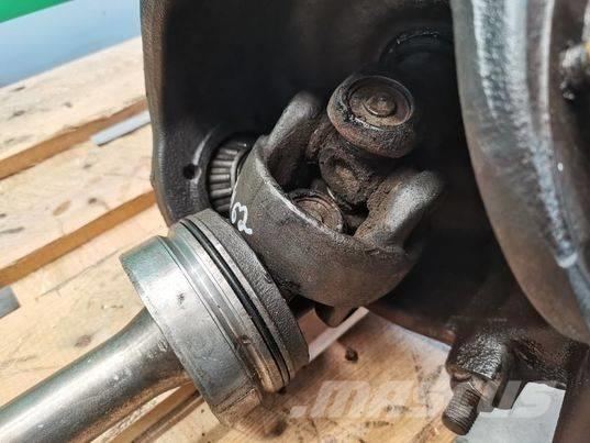 CAT TH 62 reducer Шаси