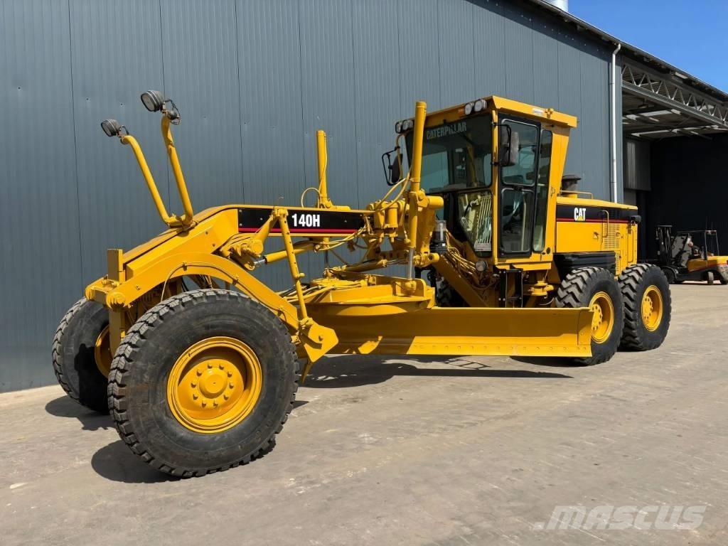 CAT 140H Грейдери