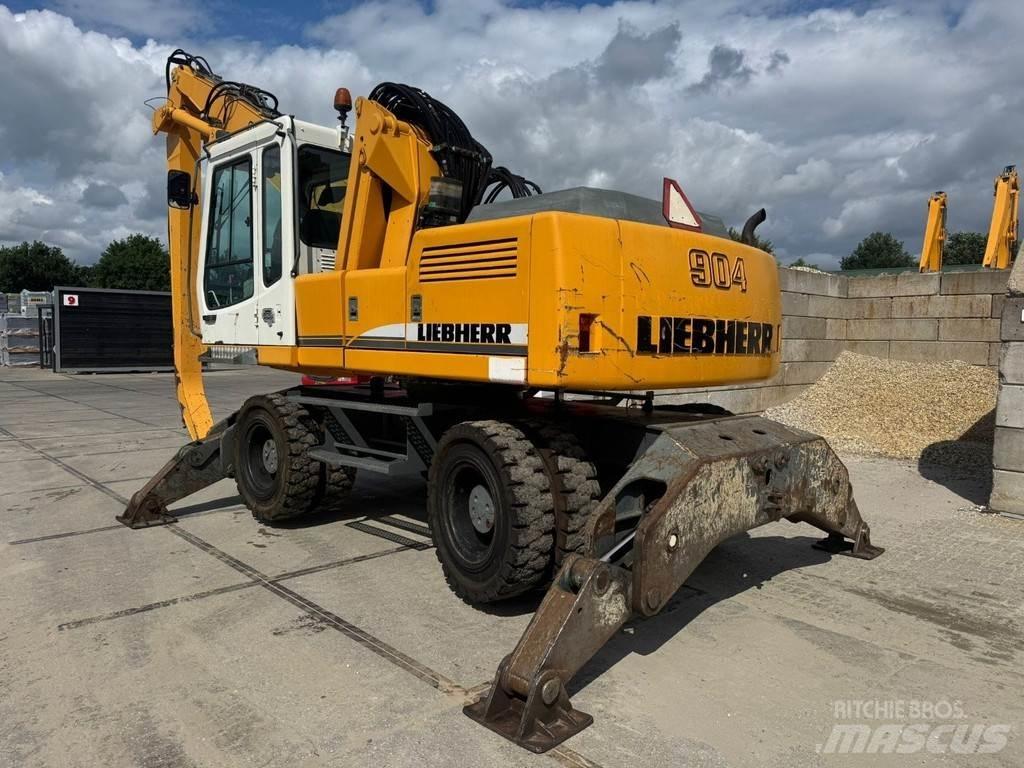 Liebherr A 904 Оператори на отпадъци/индустрия
