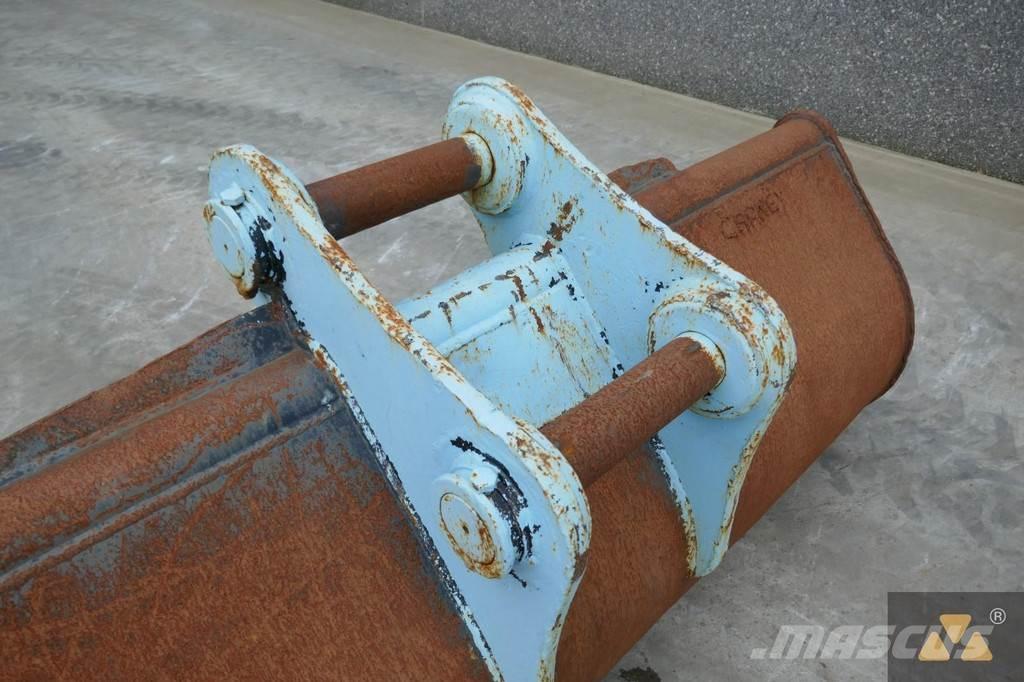 Strickland Bucket Кофи