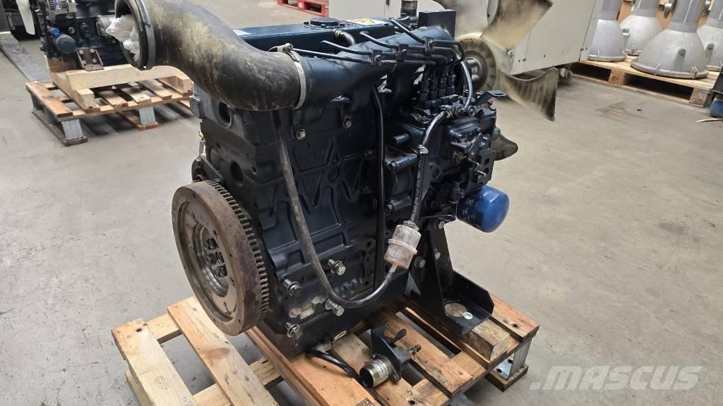 Kubota V 2203 Двигатели