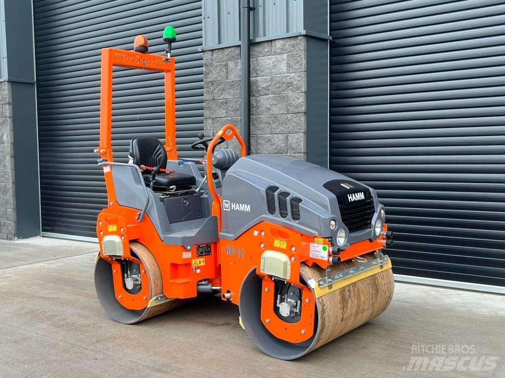 Hamm HD 12 VV Двойни барабанни ролки
