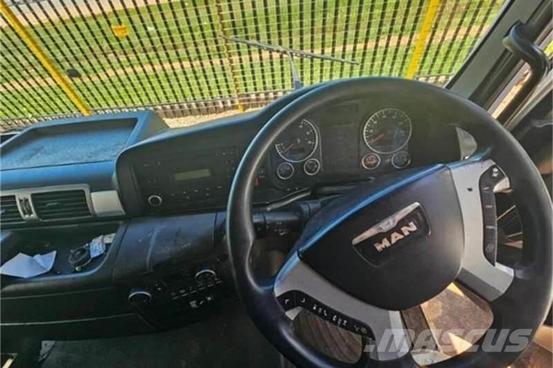 MAN 26 SERIES Други